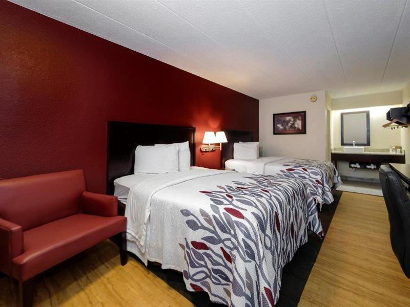 Red Roof Inn Lansing East - Msu Εξωτερικό φωτογραφία