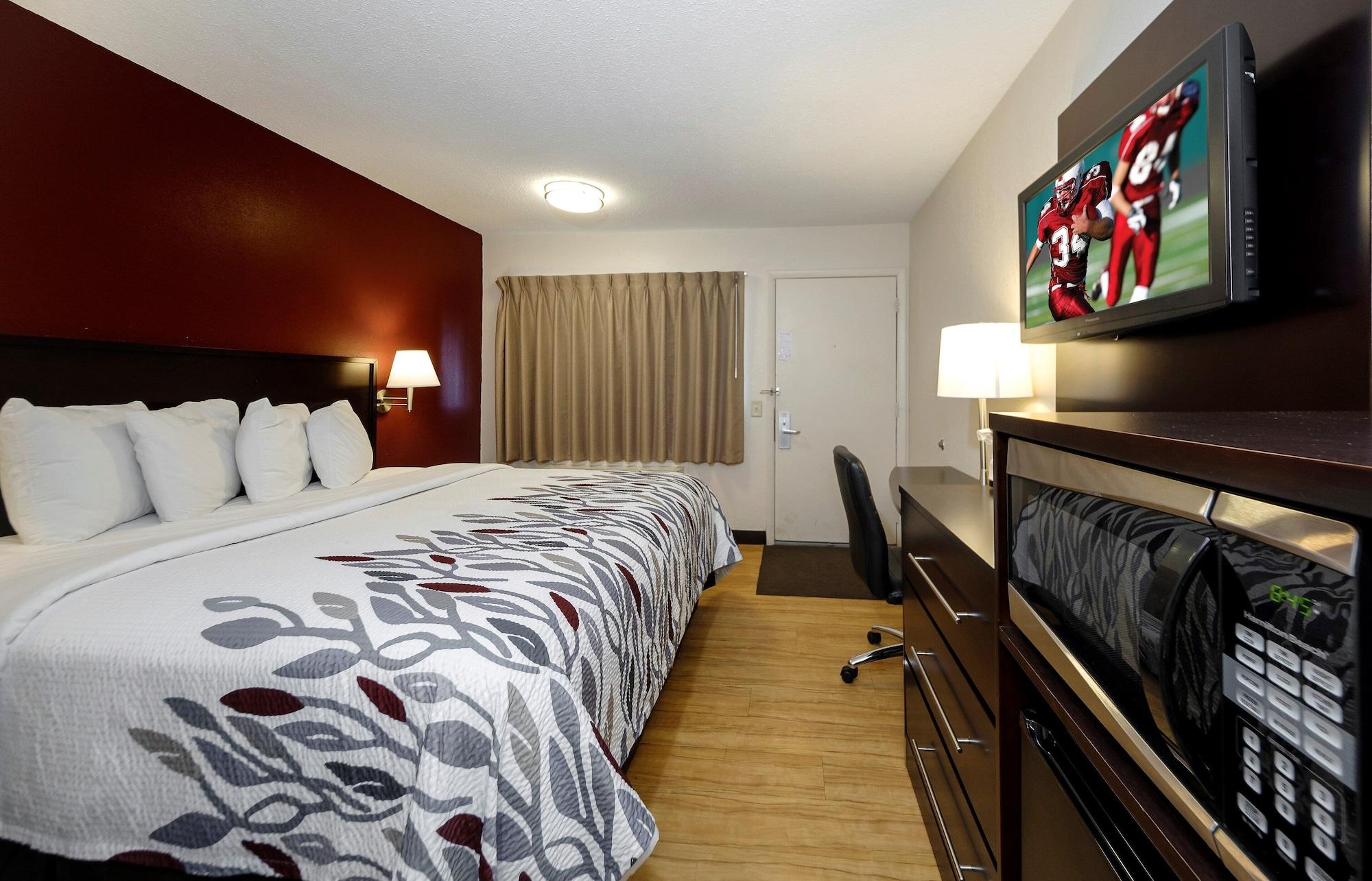 Red Roof Inn Lansing East - Msu Εξωτερικό φωτογραφία