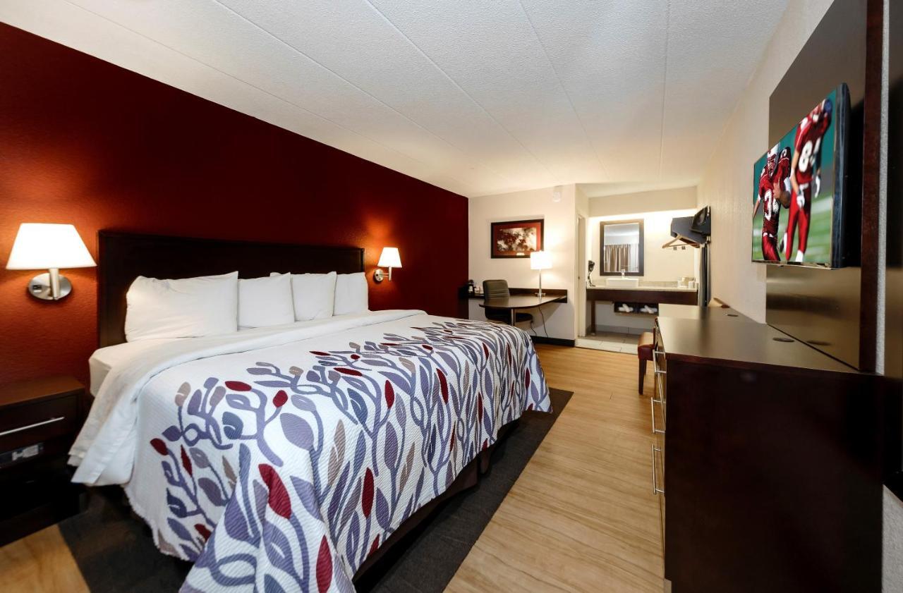 Red Roof Inn Lansing East - Msu Εξωτερικό φωτογραφία